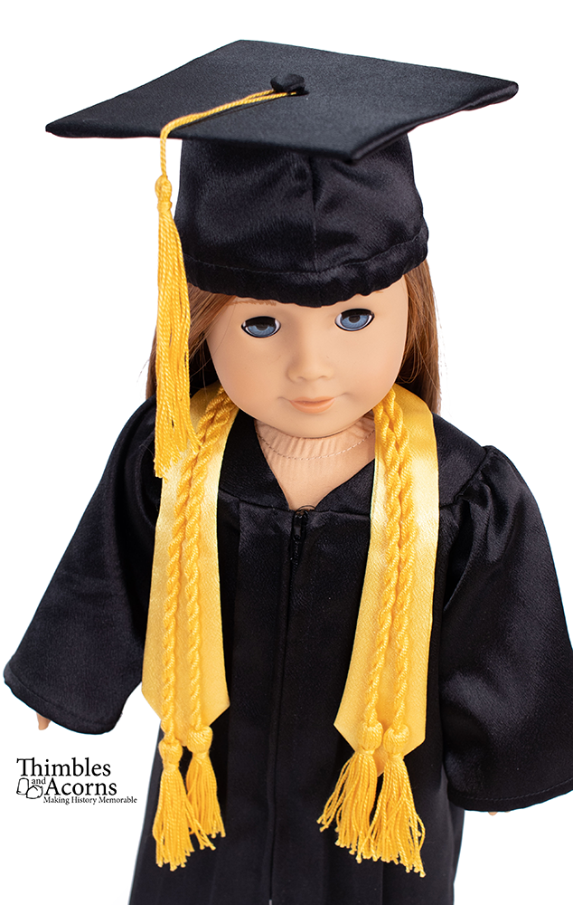 Graduation Mortarboard - Master's Fitted Black Cap Hat - Academic Gown  Accessory
